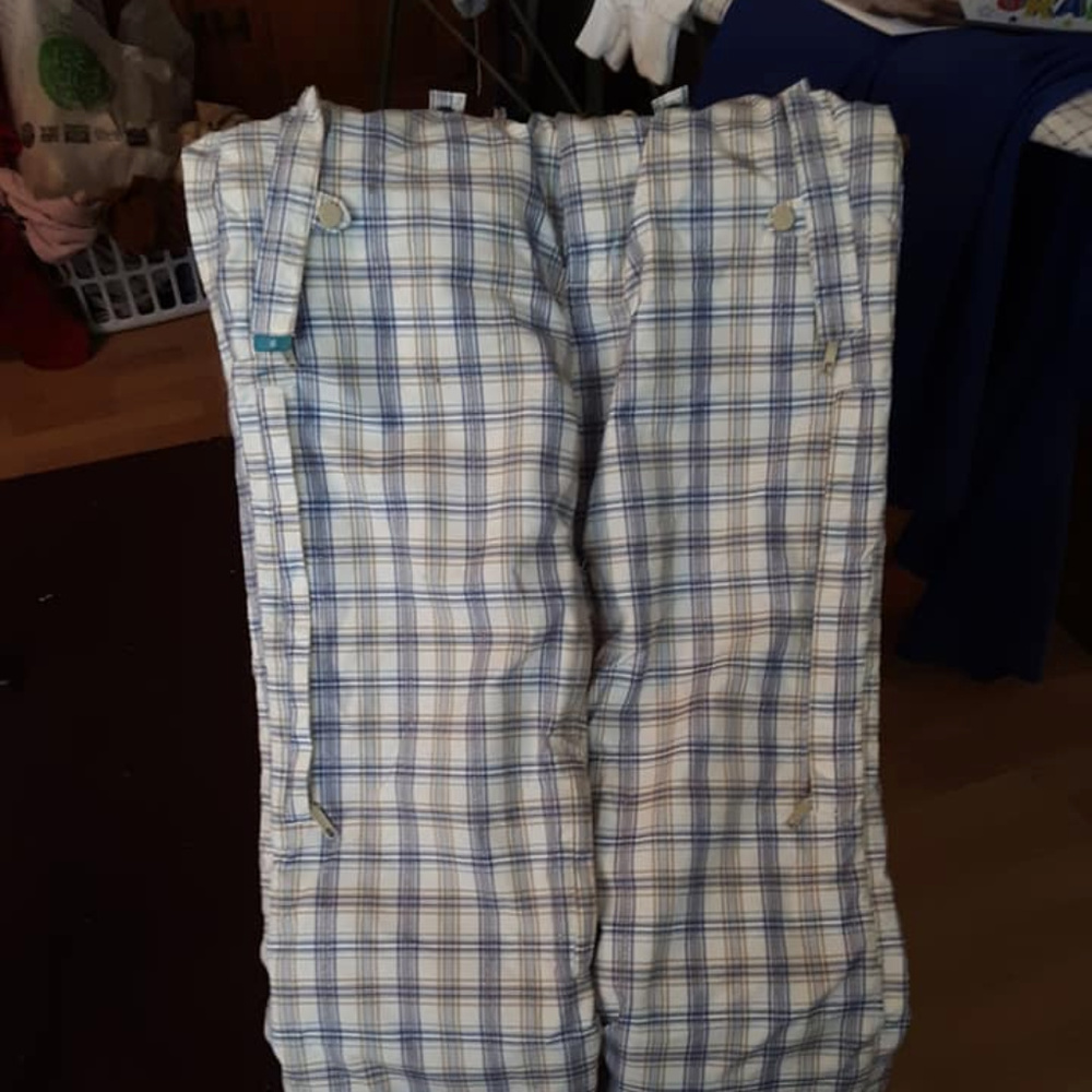 Ladies snowpants